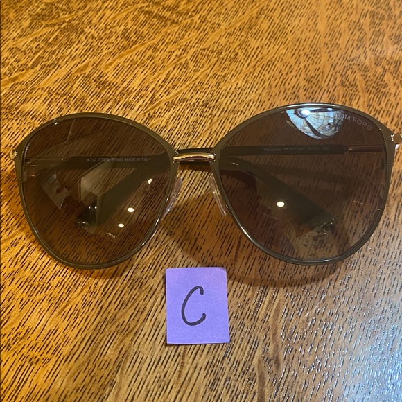 Tom Ford Penelope “C” Brown Gold Butterfly TF320 Tortoise Sunglass 28F 59-15 130 main image 15